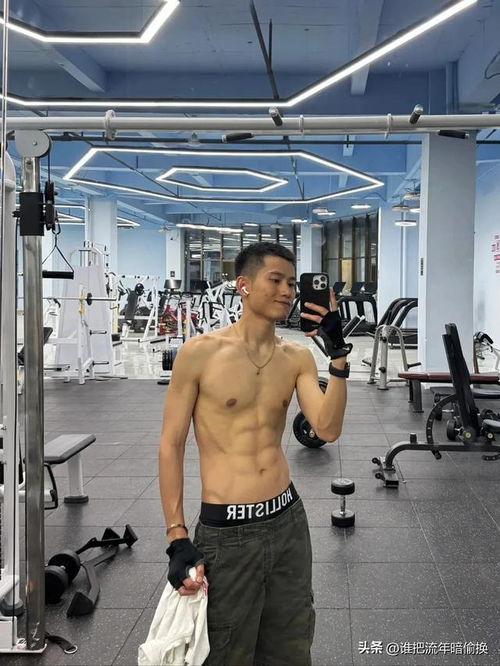 打腹肌视频,跟随专业视频高效锻炼指南