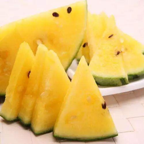 怀孕了吃黑瓜好吗,黑瓜对孕妇的影响与适宜食用建议